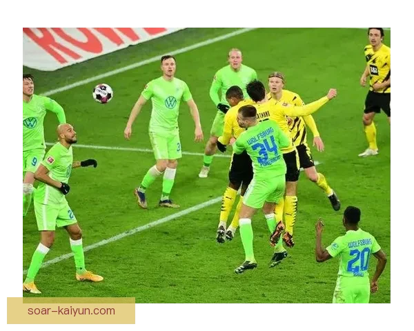 狼堡逼抢体系展现出强大的竞争力，状态持续提升引人关注