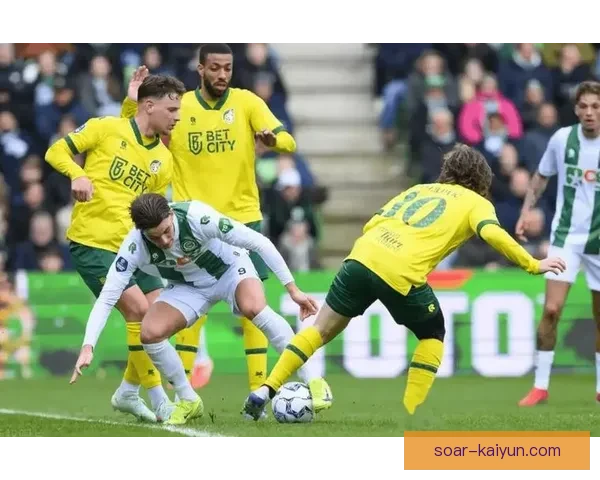 荷甲费耶诺德本赛季表现稳定，球队整体状态备受关注